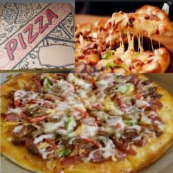 Pizza Jumbo Spesial Toping Beef  Jamur  Uk.26 Cm