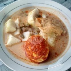 Ketupat Sayur   Telur Balado