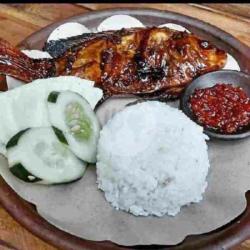 Ikan Emas Bakar   Nasi (1 Pc)