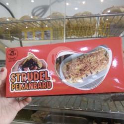 Strudel Pisang Coklat