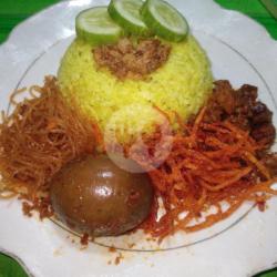 Nasikuning Telur Bacem,  Bihun   Orek Tempe   Kentang Balado