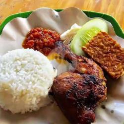 Nasi Ayam Goreng Kalasan