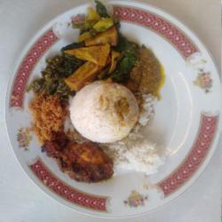 Nasi Ayam Bakar   Esteh