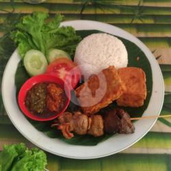 Nasi   Ati Ampela   Tahu   Tempe