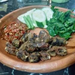 Pecak Belut Sambel Mentah   Nasi