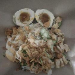 Nasi Lengko Telor Asin Ayam Goreng