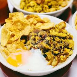 Bubur Ayam Spesial   Telur Setengah Matang