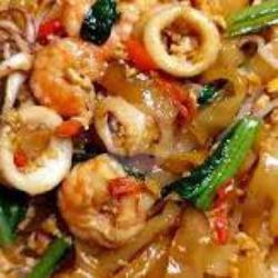 Kwe Tiauw Goreng Seafood