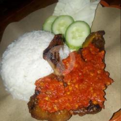 Nasi Bebek Penyet Sambel Bawang