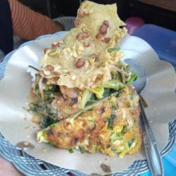 Nasi Pecel Telor Dadar