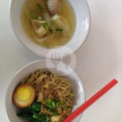 Mie Ayam Jamur Komplit