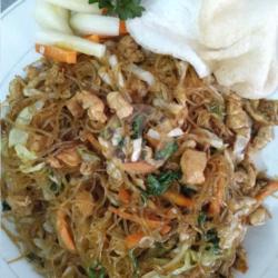 Chicken Fried Rice Noodle / Bihun Goreng Aya