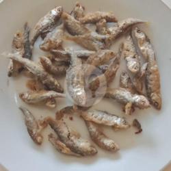 Ikan Bilis Goreng