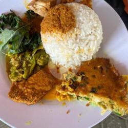 Nasi Rendang   Telur Martabak