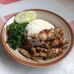 Nasi Sambel Wader