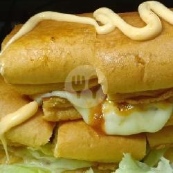 Roti John Sapi Mozarella