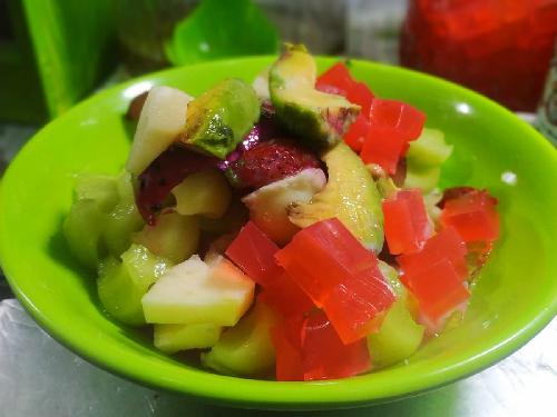 Sop Buah Dan Aneka Juice Chiko