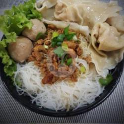 Bihun Kuah Pangsit Rebus Bakso Mantul