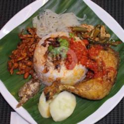 Nasi Sayur Ayam Goreng