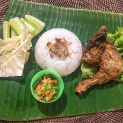 Ayam Geprek   Nasi Pulen