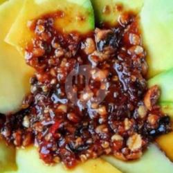 Rujak Coel Mangga Dan Kedongdong Kampung