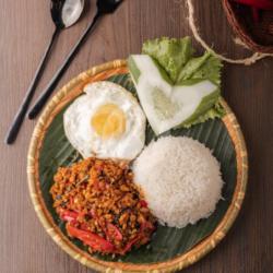 Nasi Ayam Basil (s)