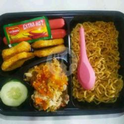 Bento Ayam Geprek   Indomie