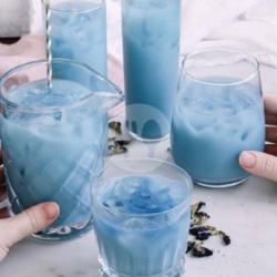 Vanilla Blue Milk