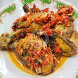 Ayam Lado Merah