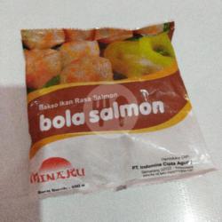 Minaku Bola Salmon