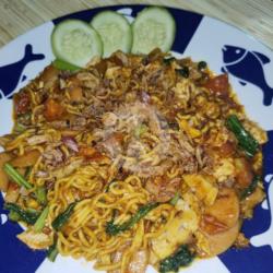 Mie Tektek Goreng