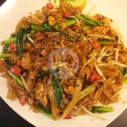 Kwetiou Goreng Ayam