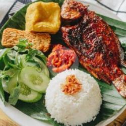 Nasi   Ikan Kuwe Bakar