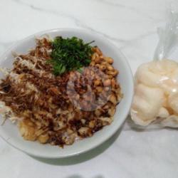 Bubur Ayam Telor Asin