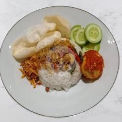 Nasi Gurih Telor