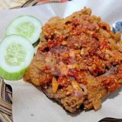 Ayam Geperek   Moroyoy