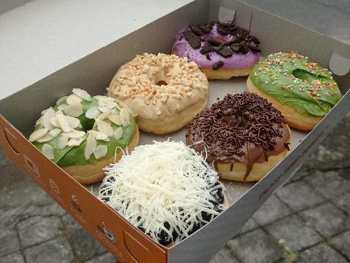 Ada Donuts, Padang Luwih Raya