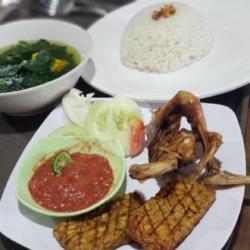 Nasi Kelor