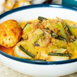 Lontong Sayur Betawi   Telur