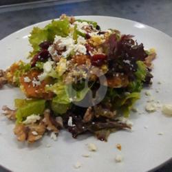 Roasted Pumpkin And Walnut Salad