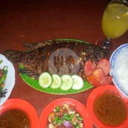 Ikan Laut Bakar Taliwang Sedang / Pedes /madu / Pedesmanis /goreng   Pelecing   Beberuk