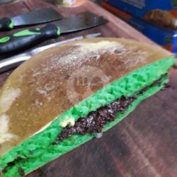 Pandan Coklat Susu