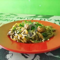 Mie Tiau Goreng Daging Sapi