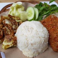 Paket Nasi Ayam   Kol Goreng