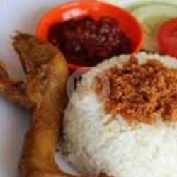 Nasi Penyetan Kepala Ayam Bumbu Bebek