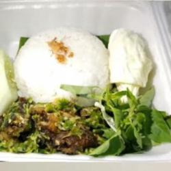 Nasi Paket Belut Sambel Ijo