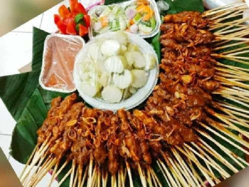 Warung Makan Sate Ayam Madura Cak Sakhli, Jl. PelemanRt 04. Ke Kasihan