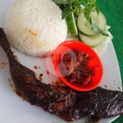 Nasi Lele Bakar