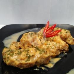 4 Pcs Cheesy Wings Memel