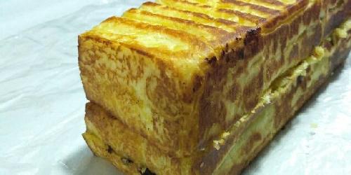  Roti Bakar Bandung Fatih 212, Plus Semanggi